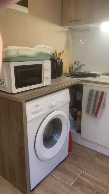 Grands Buffets Hebergement Studio Narbona Exterior foto